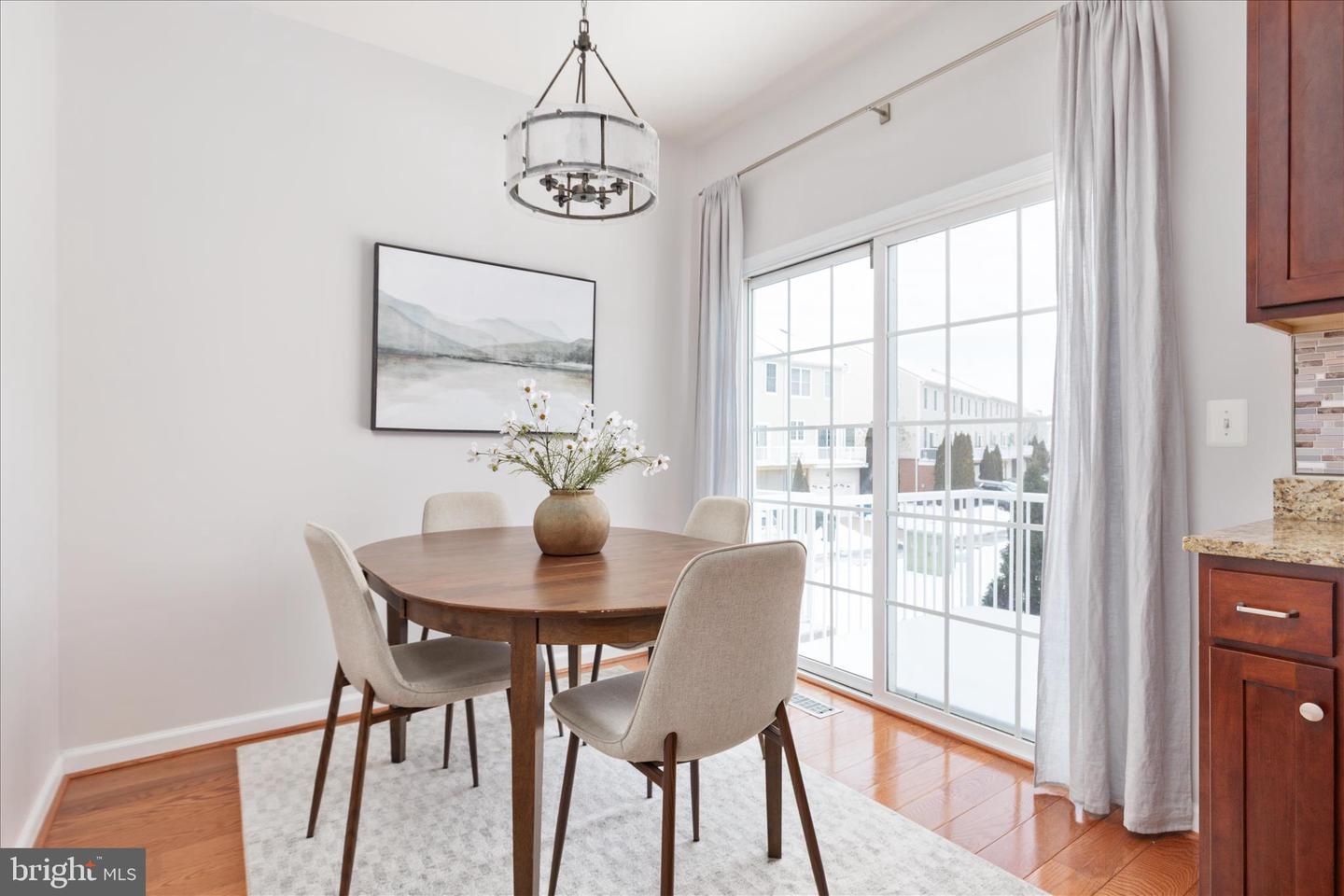 42824 NATIONS ST, CHANTILLY, Virginia 20152, 3 Bedrooms Bedrooms, 7 Rooms Rooms,3 BathroomsBathrooms,Residential,For sale,42824 NATIONS ST,VALO2114434 MLS # VALO2114434