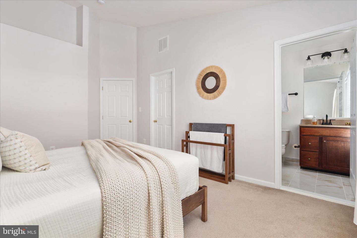 42824 NATIONS ST, CHANTILLY, Virginia 20152, 3 Bedrooms Bedrooms, 7 Rooms Rooms,3 BathroomsBathrooms,Residential,For sale,42824 NATIONS ST,VALO2114434 MLS # VALO2114434