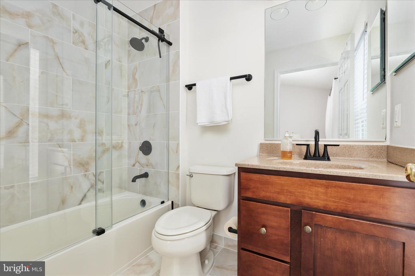 42824 NATIONS ST, CHANTILLY, Virginia 20152, 3 Bedrooms Bedrooms, 7 Rooms Rooms,3 BathroomsBathrooms,Residential,For sale,42824 NATIONS ST,VALO2114434 MLS # VALO2114434