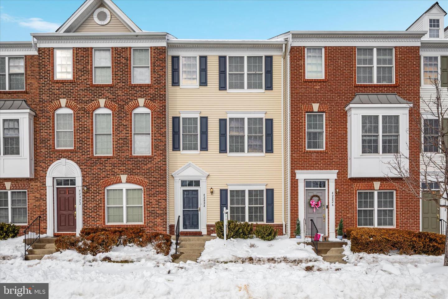 42824 NATIONS ST, CHANTILLY, Virginia 20152, 3 Bedrooms Bedrooms, 7 Rooms Rooms,3 BathroomsBathrooms,Residential,For sale,42824 NATIONS ST,VALO2114434 MLS # VALO2114434