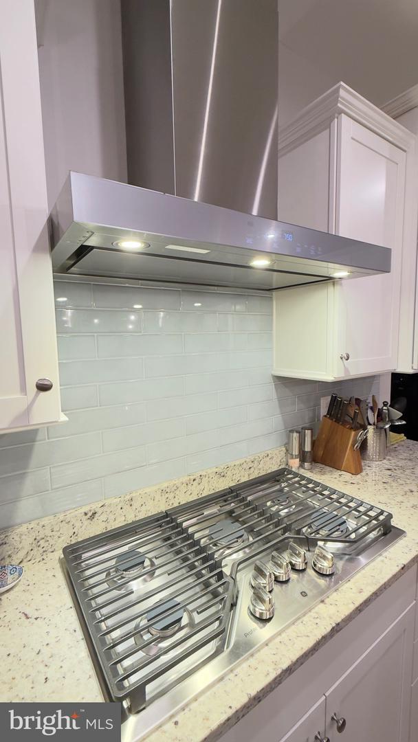 3871 RAINIER DR, FAIRFAX, Virginia 22033, 4 Bedrooms Bedrooms, ,3 BathroomsBathrooms,Residential,For sale,3871 RAINIER DR,VAFX2287154 MLS # VAFX2287154 3871 RAINIER DR, FAIRFAX, Virginia 22033, 4 Bedrooms Bedrooms, ,3 BathroomsBathrooms,Residential,For sale,3871 RAINIER DR,VAFX2287154 MLS # VAFX2287154