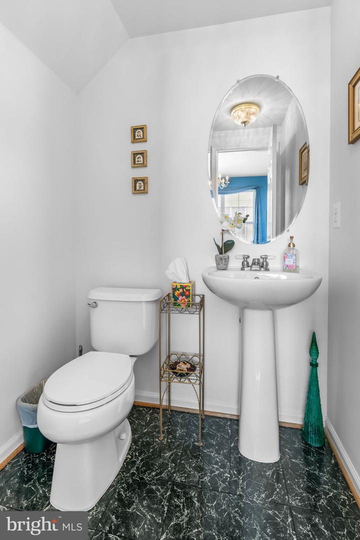 42967 ASTELL ST, CHANTILLY, Virginia 20152, 3 Bedrooms Bedrooms, ,2 BathroomsBathrooms,Residential,For sale,42967 ASTELL ST,VALO2114446 MLS # VALO2114446