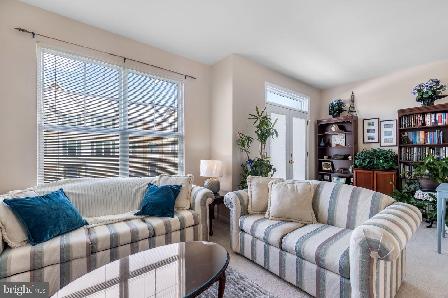 42967 ASTELL ST, CHANTILLY, Virginia 20152, 3 Bedrooms Bedrooms, ,2 BathroomsBathrooms,Residential,For sale,42967 ASTELL ST,VALO2114446 MLS # VALO2114446