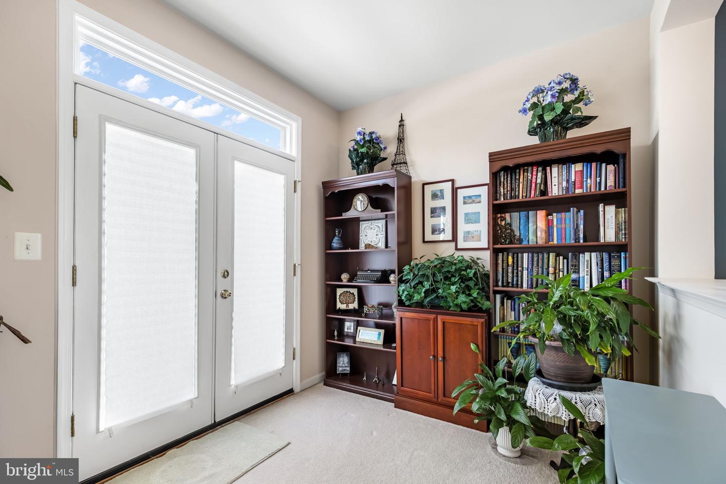 42967 ASTELL ST, CHANTILLY, Virginia 20152, 3 Bedrooms Bedrooms, ,2 BathroomsBathrooms,Residential,For sale,42967 ASTELL ST,VALO2114446 MLS # VALO2114446