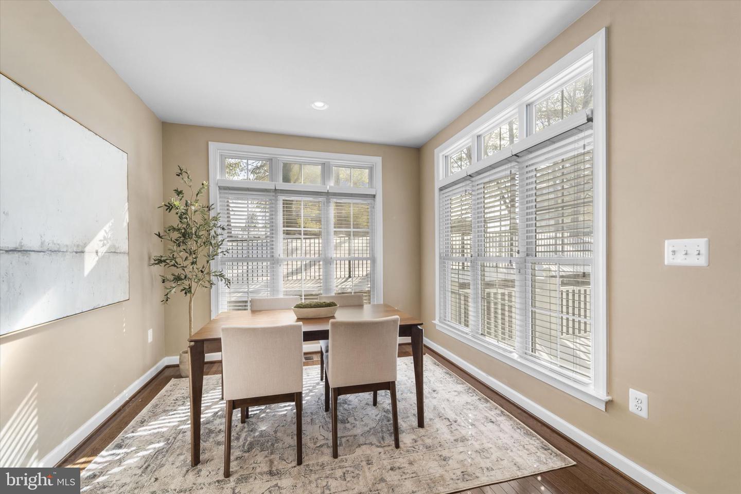 4017 VERRET DR #51, FAIRFAX, Virginia 22030, 3 Bedrooms Bedrooms, ,3 BathroomsBathrooms,Residential,For sale,4017 VERRET DR #51,VAFX2287178 MLS # VAFX2287178