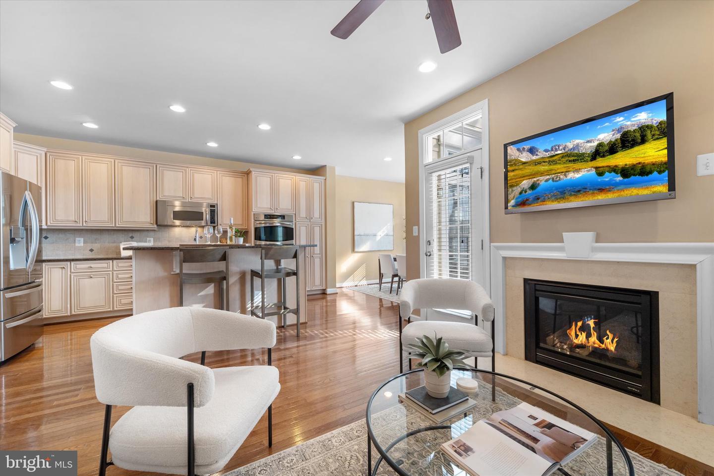 4017 VERRET DR #51, FAIRFAX, Virginia 22030, 3 Bedrooms Bedrooms, ,3 BathroomsBathrooms,Residential,For sale,4017 VERRET DR #51,VAFX2287178 MLS # VAFX2287178