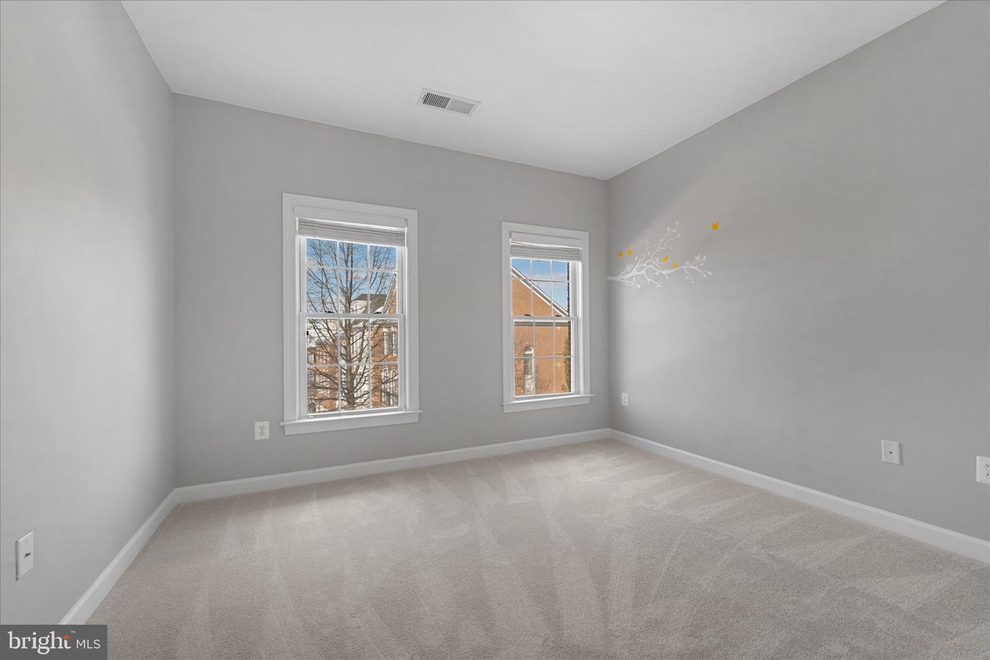 4017 VERRET DR #51, FAIRFAX, Virginia 22030, 3 Bedrooms Bedrooms, ,3 BathroomsBathrooms,Residential,For sale,4017 VERRET DR #51,VAFX2287178 MLS # VAFX2287178