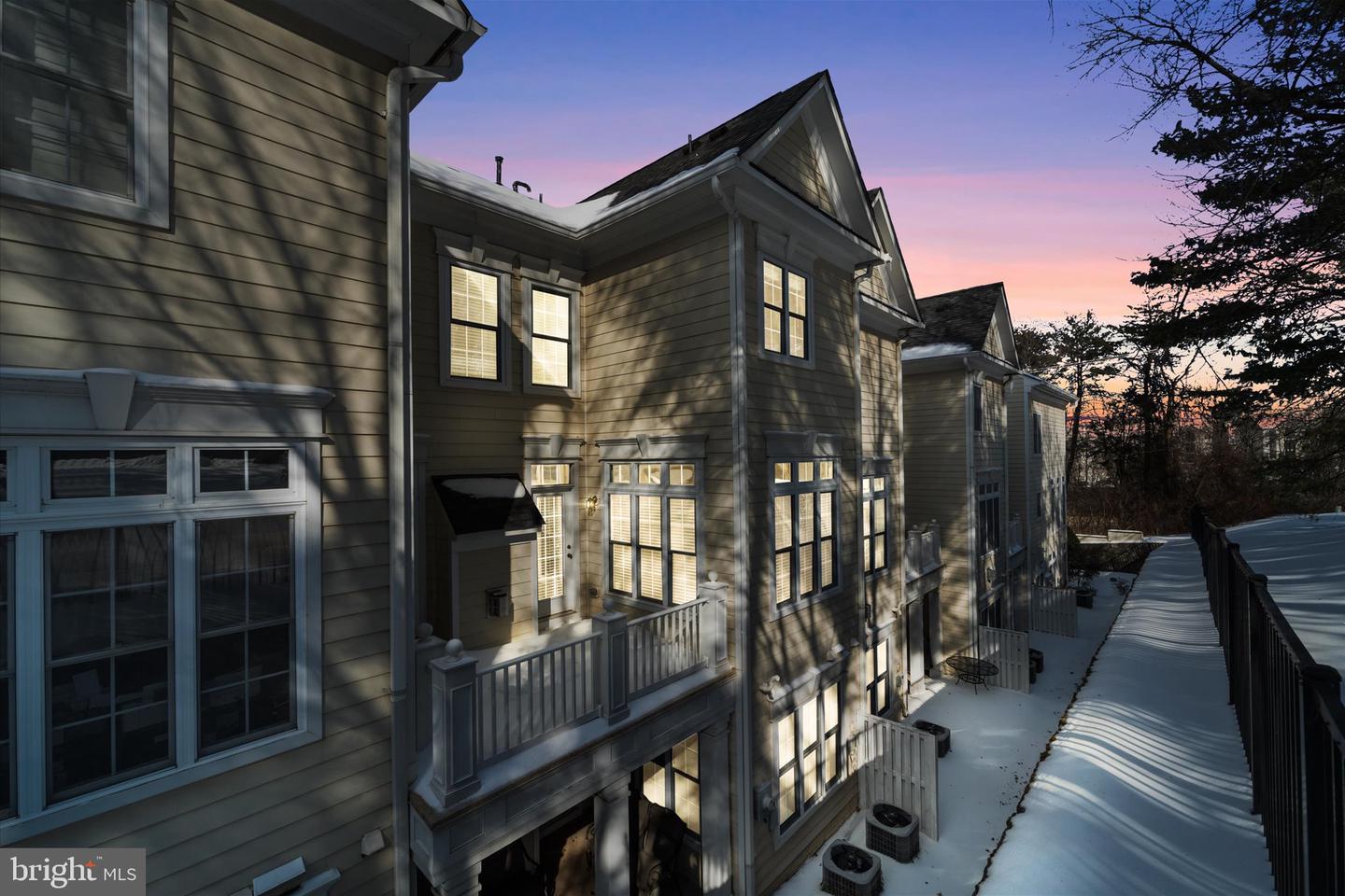 4017 VERRET DR #51, FAIRFAX, Virginia 22030, 3 Bedrooms Bedrooms, ,3 BathroomsBathrooms,Residential,For sale,4017 VERRET DR #51,VAFX2287178 MLS # VAFX2287178