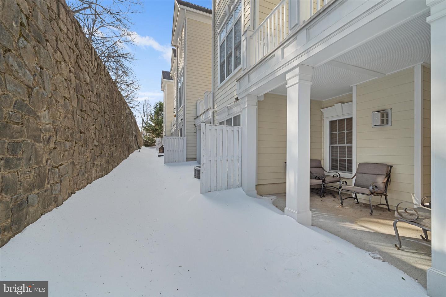 4017 VERRET DR #51, FAIRFAX, Virginia 22030, 3 Bedrooms Bedrooms, ,3 BathroomsBathrooms,Residential,For sale,4017 VERRET DR #51,VAFX2287178 MLS # VAFX2287178