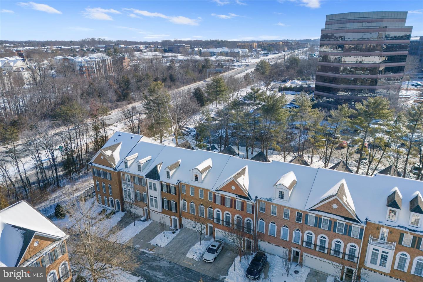 4017 VERRET DR #51, FAIRFAX, Virginia 22030, 3 Bedrooms Bedrooms, ,3 BathroomsBathrooms,Residential,For sale,4017 VERRET DR #51,VAFX2287178 MLS # VAFX2287178