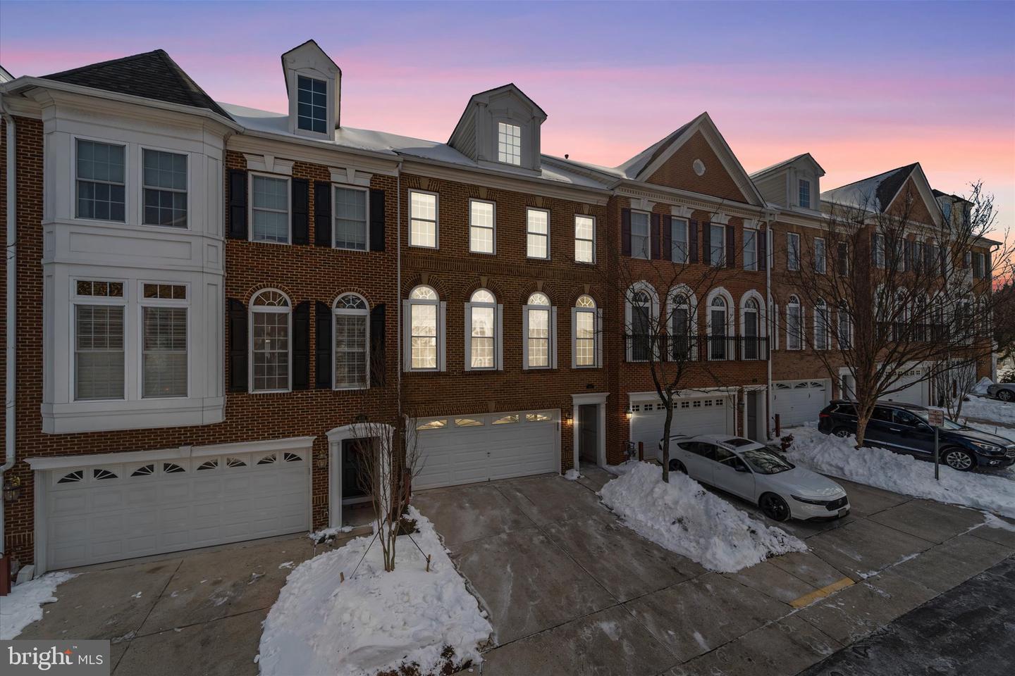 4017 VERRET DR #51, FAIRFAX, Virginia 22030, 3 Bedrooms Bedrooms, ,3 BathroomsBathrooms,Residential,For sale,4017 VERRET DR #51,VAFX2287178 MLS # VAFX2287178