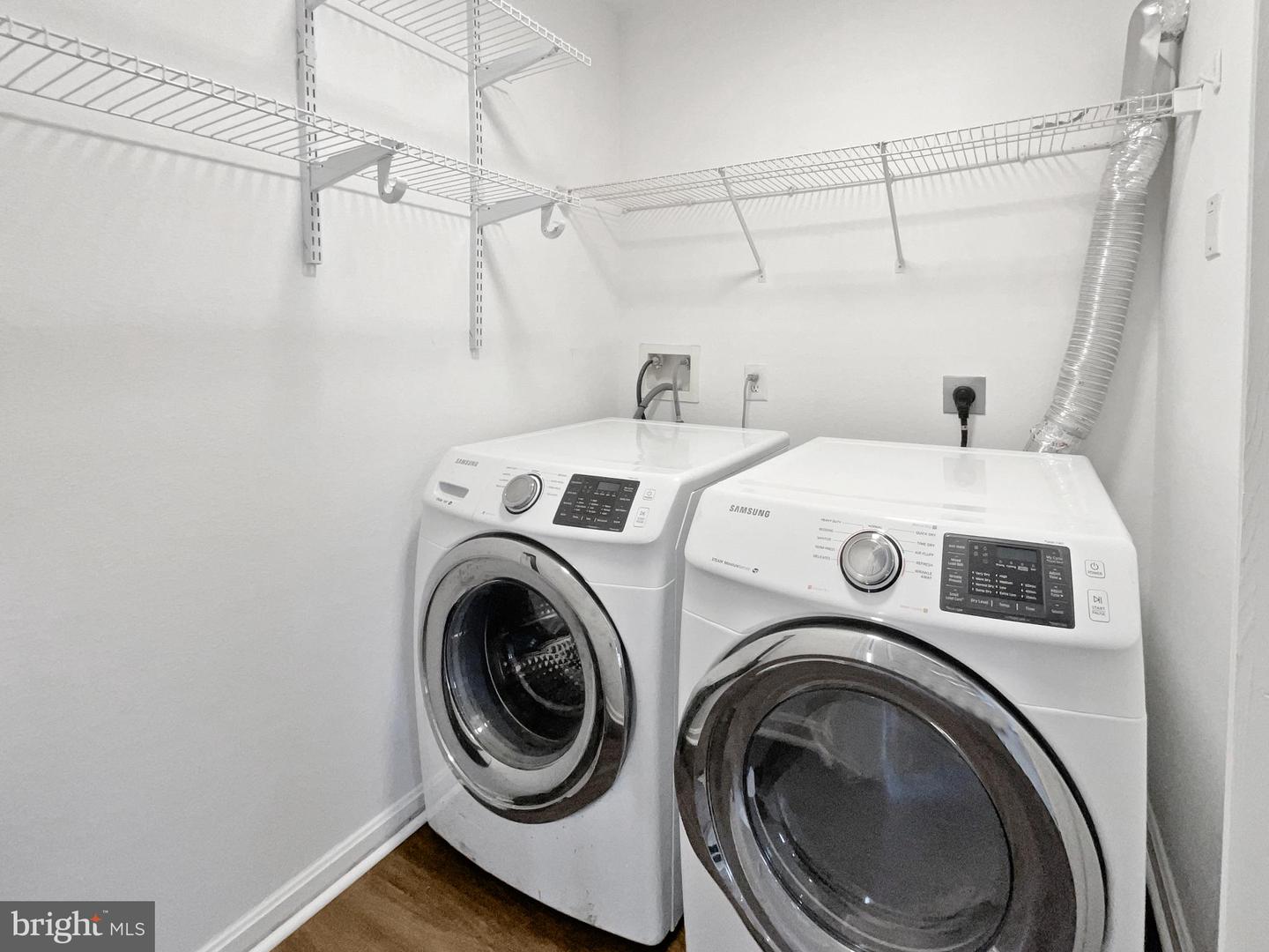 4544 SUPERIOR SQ, FAIRFAX, Virginia 22033, 3 Bedrooms Bedrooms, ,2 BathroomsBathrooms,Residential,For sale,4544 SUPERIOR SQ,VAFX2287278 MLS # VAFX2287278 4544 SUPERIOR SQ, FAIRFAX, Virginia 22033, 3 Bedrooms Bedrooms, ,2 BathroomsBathrooms,Residential,For sale,4544 SUPERIOR SQ,VAFX2287278 MLS # VAFX2287278