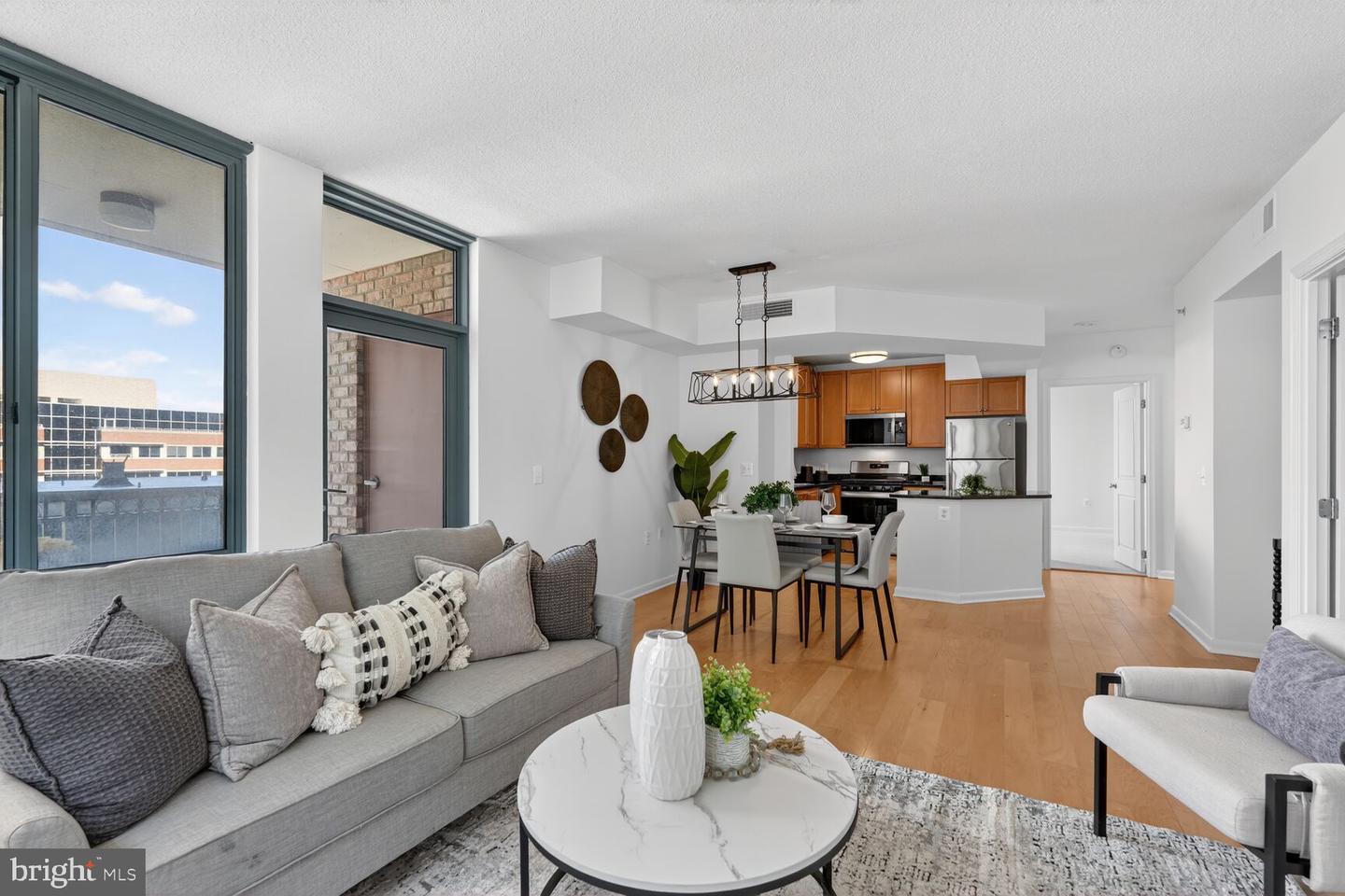 851 N GLEBE RD #817, ARLINGTON, Virginia 22203, 2 Bedrooms Bedrooms, ,2 BathroomsBathrooms,Residential,For sale,851 N GLEBE RD #817,VAAR2068076 MLS # VAAR2068076