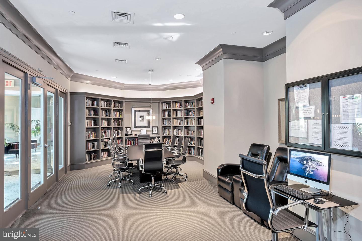 851 N GLEBE RD #817, ARLINGTON, Virginia 22203, 2 Bedrooms Bedrooms, ,2 BathroomsBathrooms,Residential,For sale,851 N GLEBE RD #817,VAAR2068076 MLS # VAAR2068076