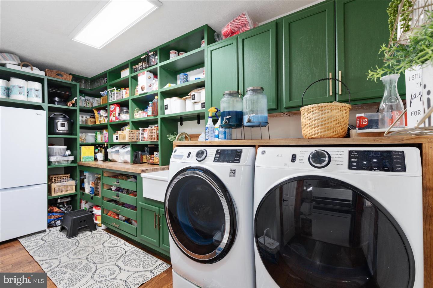 2050 BACK RD, WOODSTOCK, Virginia 22664, 4 Bedrooms Bedrooms, ,3 BathroomsBathrooms,Residential,For sale,2050 BACK RD,VASH2013450 MLS # VASH2013450 2050 BACK RD, WOODSTOCK, Virginia 22664, 4 Bedrooms Bedrooms, ,3 BathroomsBathrooms,Residential,For sale,2050 BACK RD,VASH2013450 MLS # VASH2013450