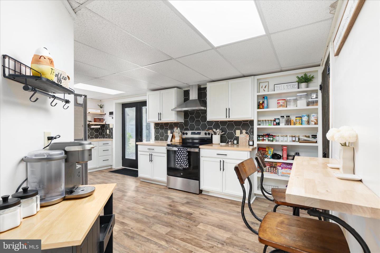 2050 BACK RD, WOODSTOCK, Virginia 22664, 4 Bedrooms Bedrooms, ,3 BathroomsBathrooms,Residential,For sale,2050 BACK RD,VASH2013450 MLS # VASH2013450 2050 BACK RD, WOODSTOCK, Virginia 22664, 4 Bedrooms Bedrooms, ,3 BathroomsBathrooms,Residential,For sale,2050 BACK RD,VASH2013450 MLS # VASH2013450