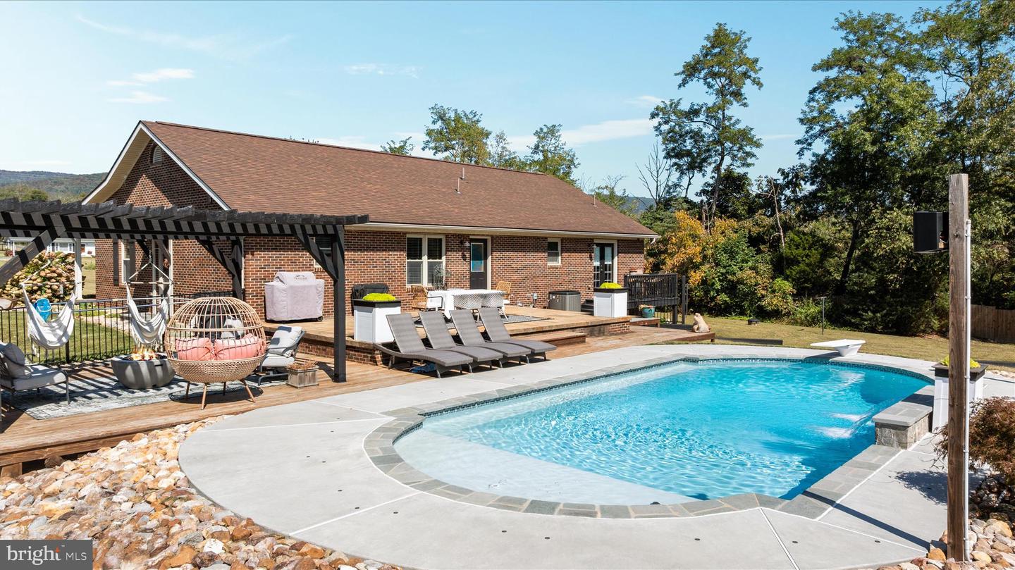 2050 BACK RD, WOODSTOCK, Virginia 22664, 4 Bedrooms Bedrooms, ,3 BathroomsBathrooms,Residential,For sale,2050 BACK RD,VASH2013450 MLS # VASH2013450 2050 BACK RD, WOODSTOCK, Virginia 22664, 4 Bedrooms Bedrooms, ,3 BathroomsBathrooms,Residential,For sale,2050 BACK RD,VASH2013450 MLS # VASH2013450