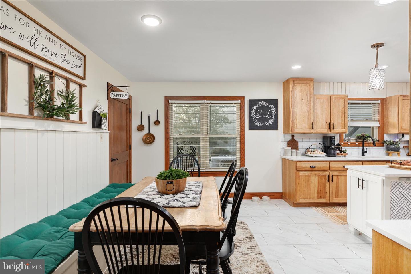 2050 BACK RD, WOODSTOCK, Virginia 22664, 4 Bedrooms Bedrooms, ,3 BathroomsBathrooms,Residential,For sale,2050 BACK RD,VASH2013450 MLS # VASH2013450 2050 BACK RD, WOODSTOCK, Virginia 22664, 4 Bedrooms Bedrooms, ,3 BathroomsBathrooms,Residential,For sale,2050 BACK RD,VASH2013450 MLS # VASH2013450