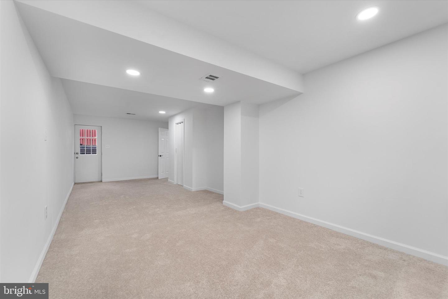 1010 CLYMER CT NE, LEESBURG, Virginia 20176, 3 Bedrooms Bedrooms, ,2 BathroomsBathrooms,Residential,For sale,1010 CLYMER CT NE,VALO2114564 MLS # VALO2114564 1010 CLYMER CT NE, LEESBURG, Virginia 20176, 3 Bedrooms Bedrooms, ,2 BathroomsBathrooms,Residential,For sale,1010 CLYMER CT NE,VALO2114564 MLS # VALO2114564