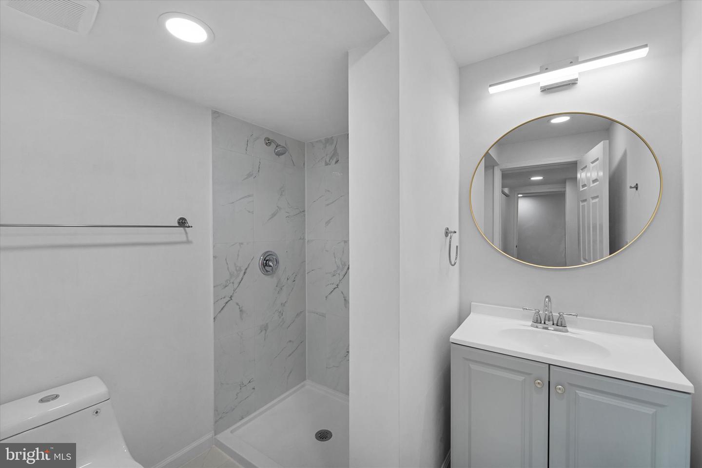 1010 CLYMER CT NE, LEESBURG, Virginia 20176, 3 Bedrooms Bedrooms, ,2 BathroomsBathrooms,Residential,For sale,1010 CLYMER CT NE,VALO2114564 MLS # VALO2114564 1010 CLYMER CT NE, LEESBURG, Virginia 20176, 3 Bedrooms Bedrooms, ,2 BathroomsBathrooms,Residential,For sale,1010 CLYMER CT NE,VALO2114564 MLS # VALO2114564