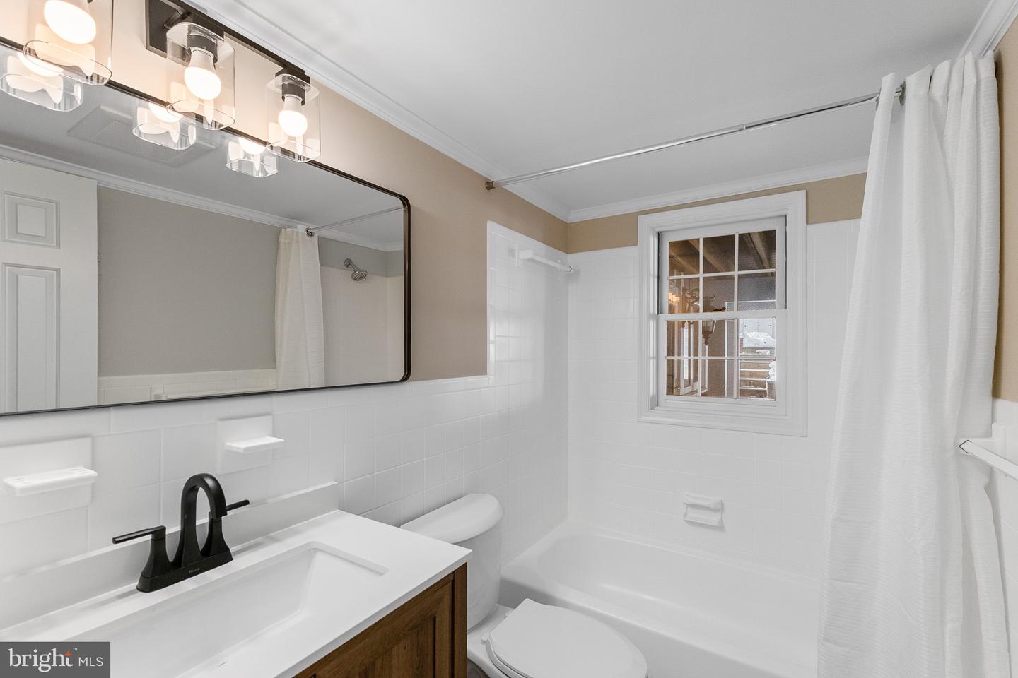 6462 HONEY TREE CT, BURKE, Virginia 22015, 5 Bedrooms Bedrooms, ,3 BathroomsBathrooms,Residential,For sale,6462 HONEY TREE CT,VAFX2287414 MLS # VAFX2287414