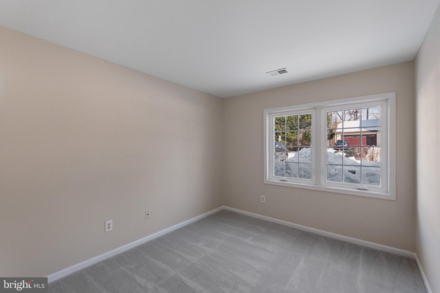 6462 HONEY TREE CT, BURKE, Virginia 22015, 5 Bedrooms Bedrooms, ,3 BathroomsBathrooms,Residential,For sale,6462 HONEY TREE CT,VAFX2287414 MLS # VAFX2287414