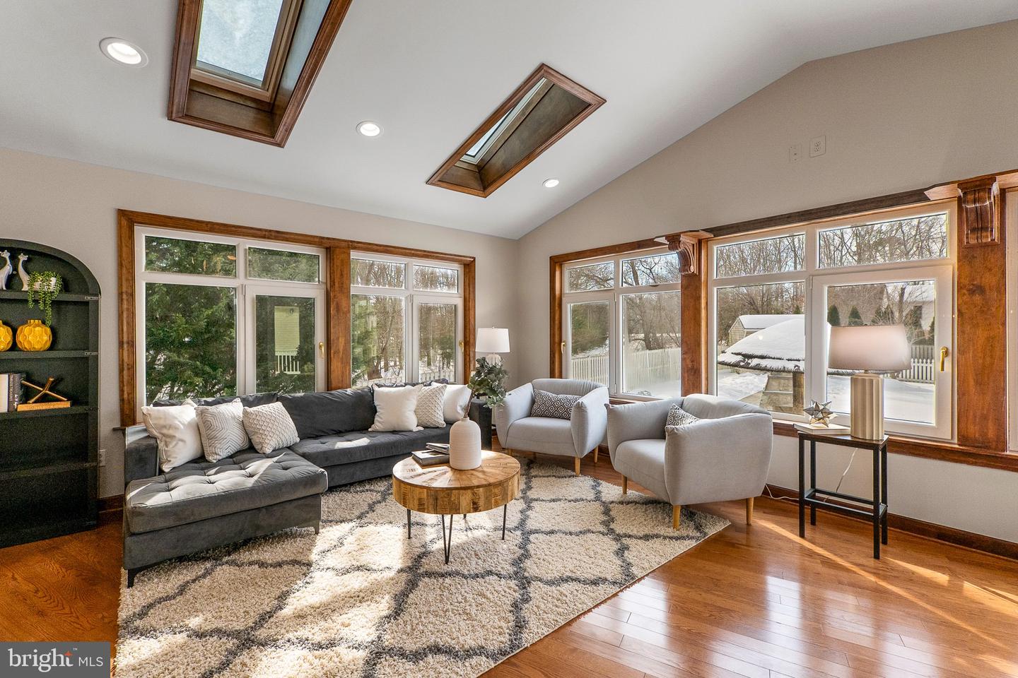 6462 HONEY TREE CT, BURKE, Virginia 22015, 5 Bedrooms Bedrooms, ,3 BathroomsBathrooms,Residential,For sale,6462 HONEY TREE CT,VAFX2287414 MLS # VAFX2287414