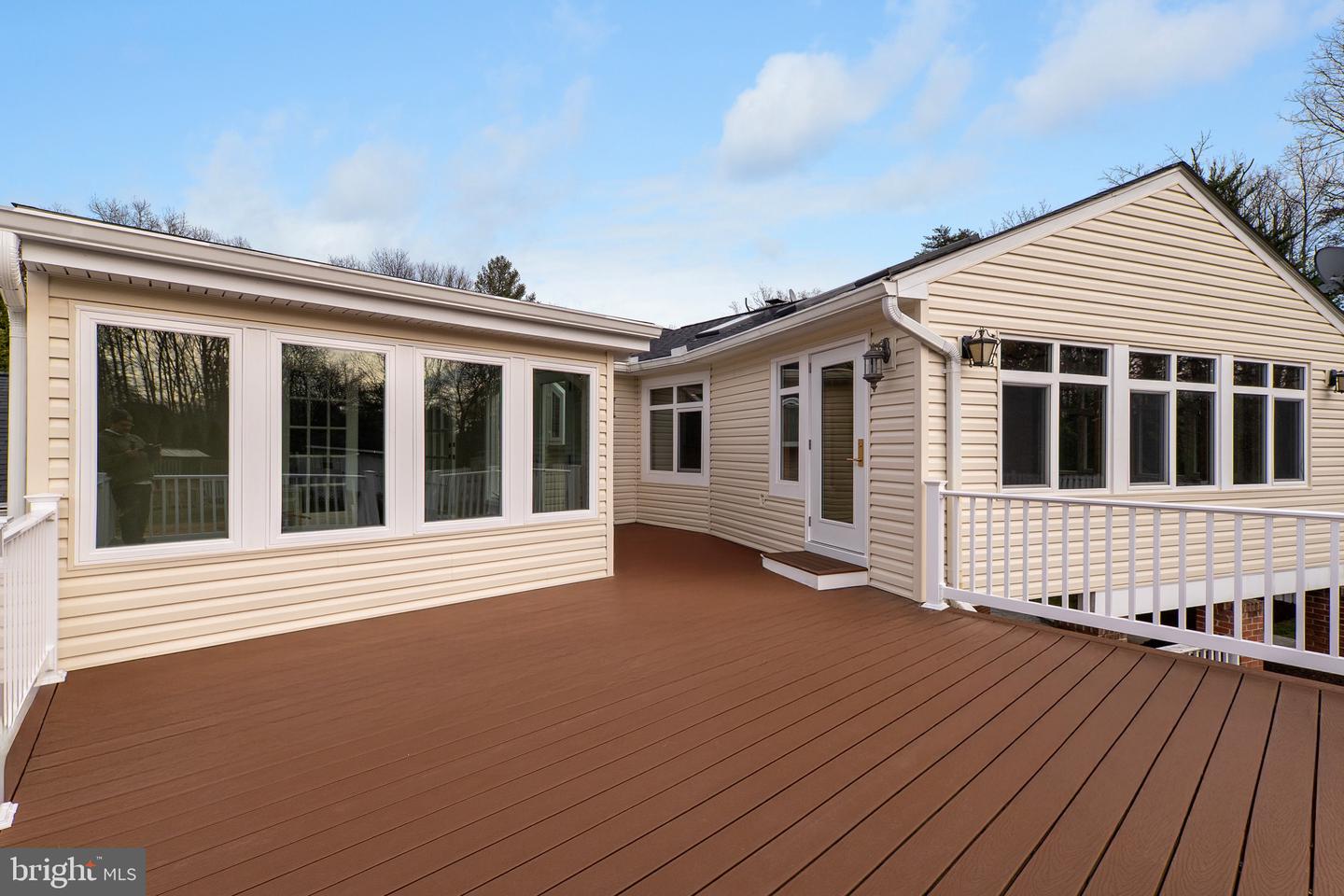 6462 HONEY TREE CT, BURKE, Virginia 22015, 5 Bedrooms Bedrooms, ,3 BathroomsBathrooms,Residential,For sale,6462 HONEY TREE CT,VAFX2287414 MLS # VAFX2287414