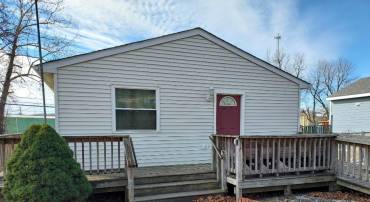 17748 POSSUM POINT RD, DUMFRIES, Virginia 22026, 2 Bedrooms Bedrooms, ,1 BathroomBathrooms,Residential,For sale,17748 POSSUM POINT RD,VAPW2111172 MLS # VAPW2111172