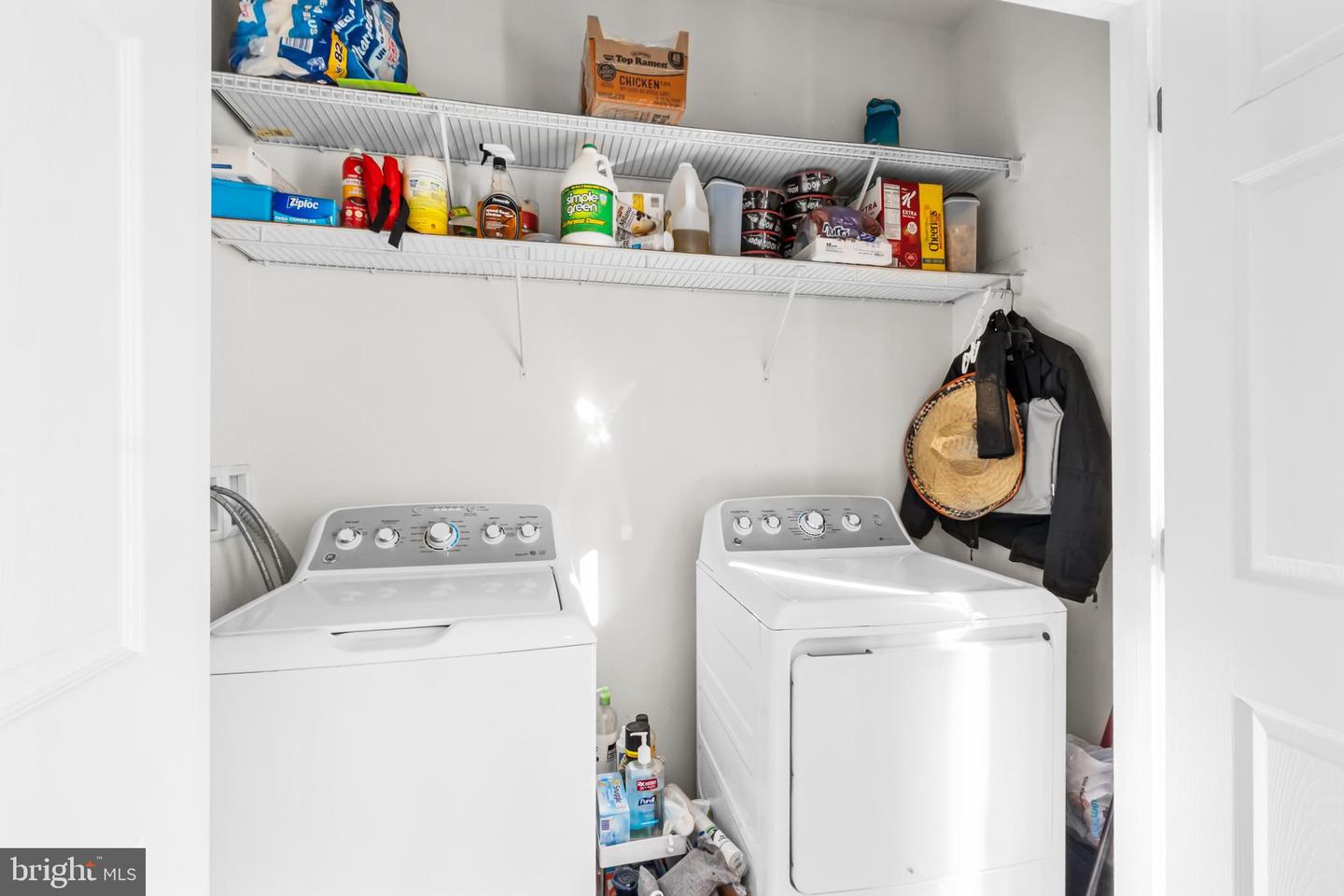 42923 PAMPLIN TER, CHANTILLY, Virginia 20152, 4 Bedrooms Bedrooms, ,3 BathroomsBathrooms,Residential,For sale,42923 PAMPLIN TER,VALO2114596 MLS # VALO2114596 42923 PAMPLIN TER, CHANTILLY, Virginia 20152, 4 Bedrooms Bedrooms, ,3 BathroomsBathrooms,Residential,For sale,42923 PAMPLIN TER,VALO2114596 MLS # VALO2114596