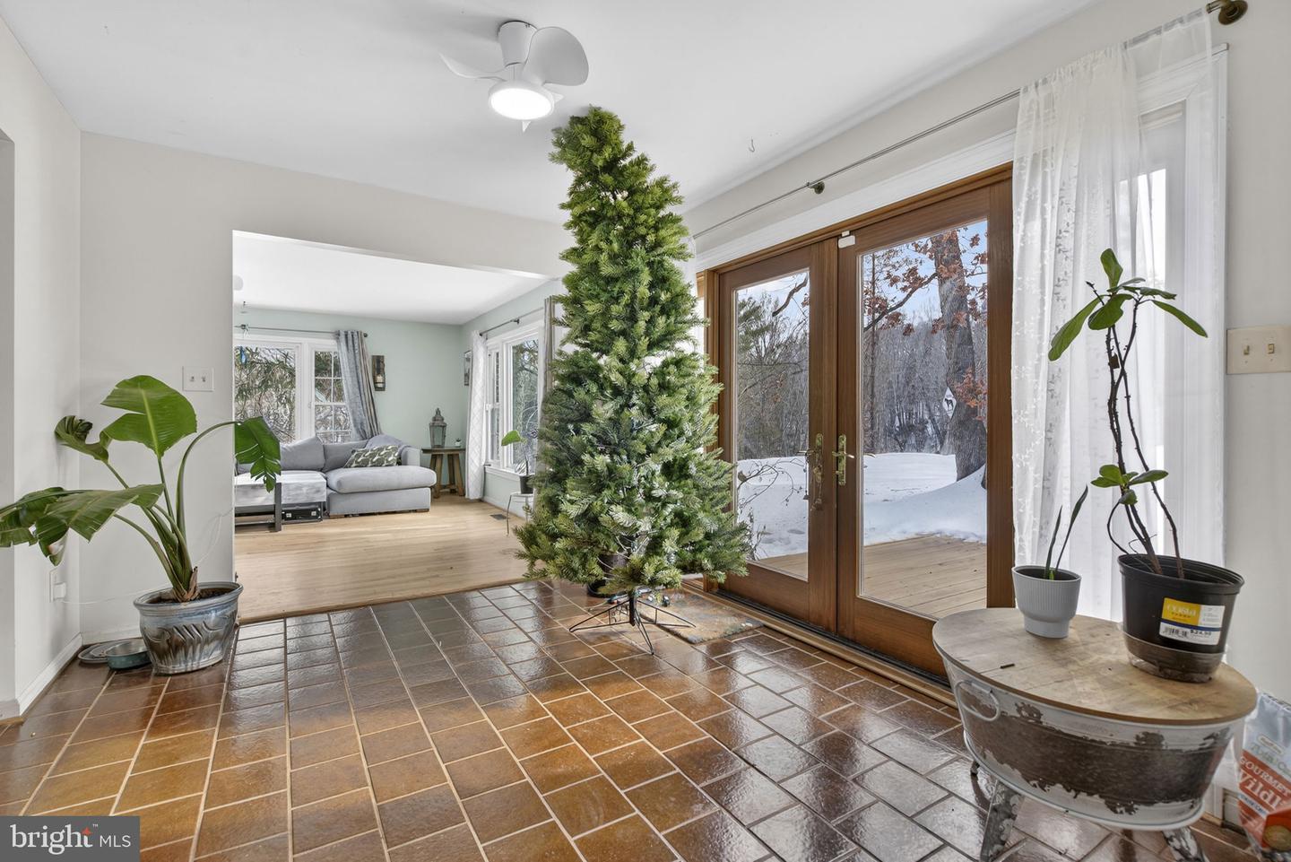 8487 BOTHA RD, WARRENTON, Virginia 20186, 3 Bedrooms Bedrooms, ,2 BathroomsBathrooms,Residential,For sale,8487 BOTHA RD,VAFQ2020282 MLS # VAFQ2020282 8487 BOTHA RD, WARRENTON, Virginia 20186, 3 Bedrooms Bedrooms, ,2 BathroomsBathrooms,Residential,For sale,8487 BOTHA RD,VAFQ2020282 MLS # VAFQ2020282