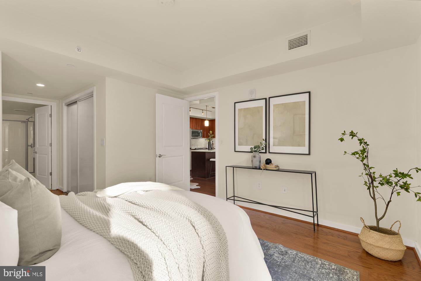 1025 1ST ST SE #510, WASHINGTON, District Of Columbia 20003, 2 Bedrooms Bedrooms, ,2 BathroomsBathrooms,Residential,For sale,1025 1ST ST SE #510,DCDC2243176 MLS # DCDC2243176