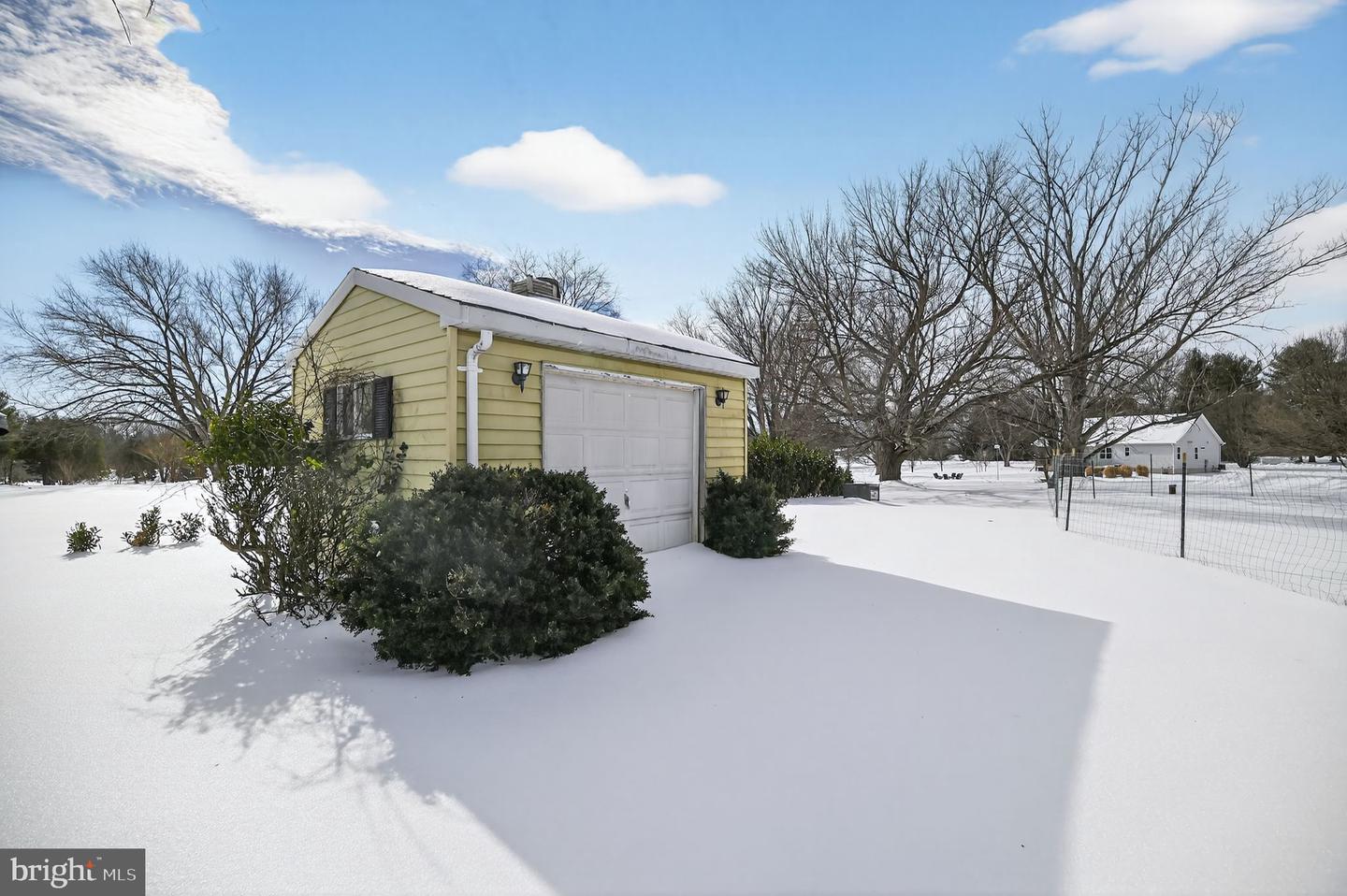 4807 EXECUTIVE DR, GAINESVILLE, Virginia 20155, 4 Bedrooms Bedrooms, ,3 BathroomsBathrooms,Residential,For sale,4807 EXECUTIVE DR,VAPW2111232 MLS # VAPW2111232