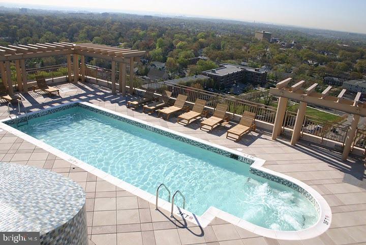 888 N QUINCY ST #307, ARLINGTON, Virginia 22203, 1 Bedroom Bedrooms, ,1 BathroomBathrooms,Residential,For sale,888 N QUINCY ST #307,VAAR2068138 MLS # VAAR2068138