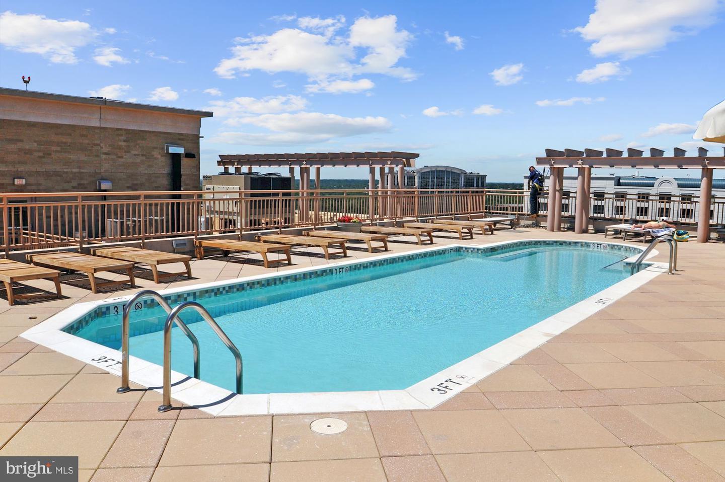 888 N QUINCY ST #307, ARLINGTON, Virginia 22203, 1 Bedroom Bedrooms, ,1 BathroomBathrooms,Residential,For sale,888 N QUINCY ST #307,VAAR2068138 MLS # VAAR2068138