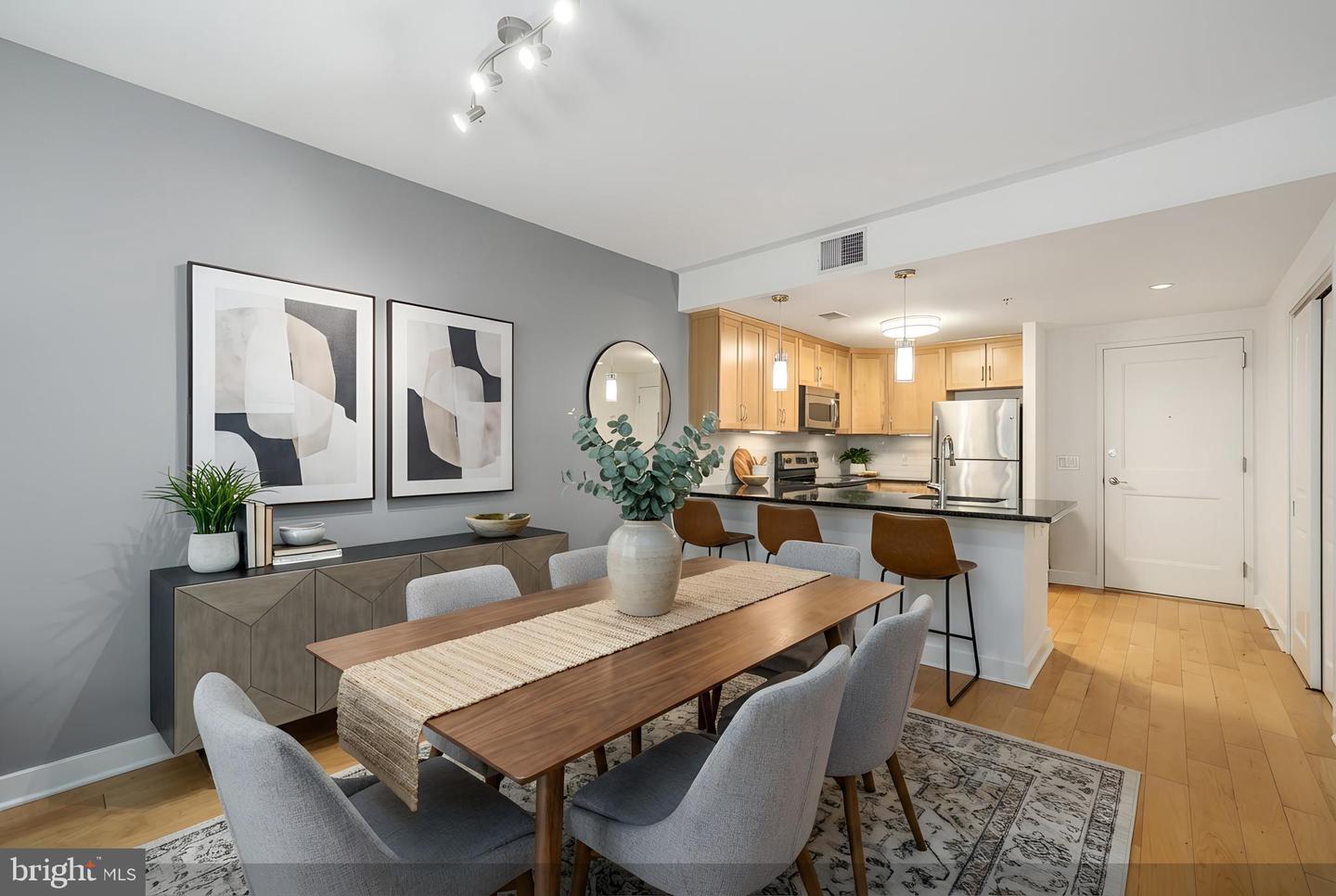 888 N QUINCY ST #307, ARLINGTON, Virginia 22203, 1 Bedroom Bedrooms, ,1 BathroomBathrooms,Residential,For sale,888 N QUINCY ST #307,VAAR2068138 MLS # VAAR2068138