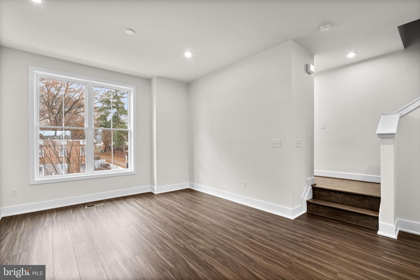 9719 GRANT AVE, MANASSAS, Virginia 20110, 3 Bedrooms Bedrooms, ,3 BathroomsBathrooms,Residential,For sale,9719 GRANT AVE,VAMN2010020 MLS # VAMN2010020