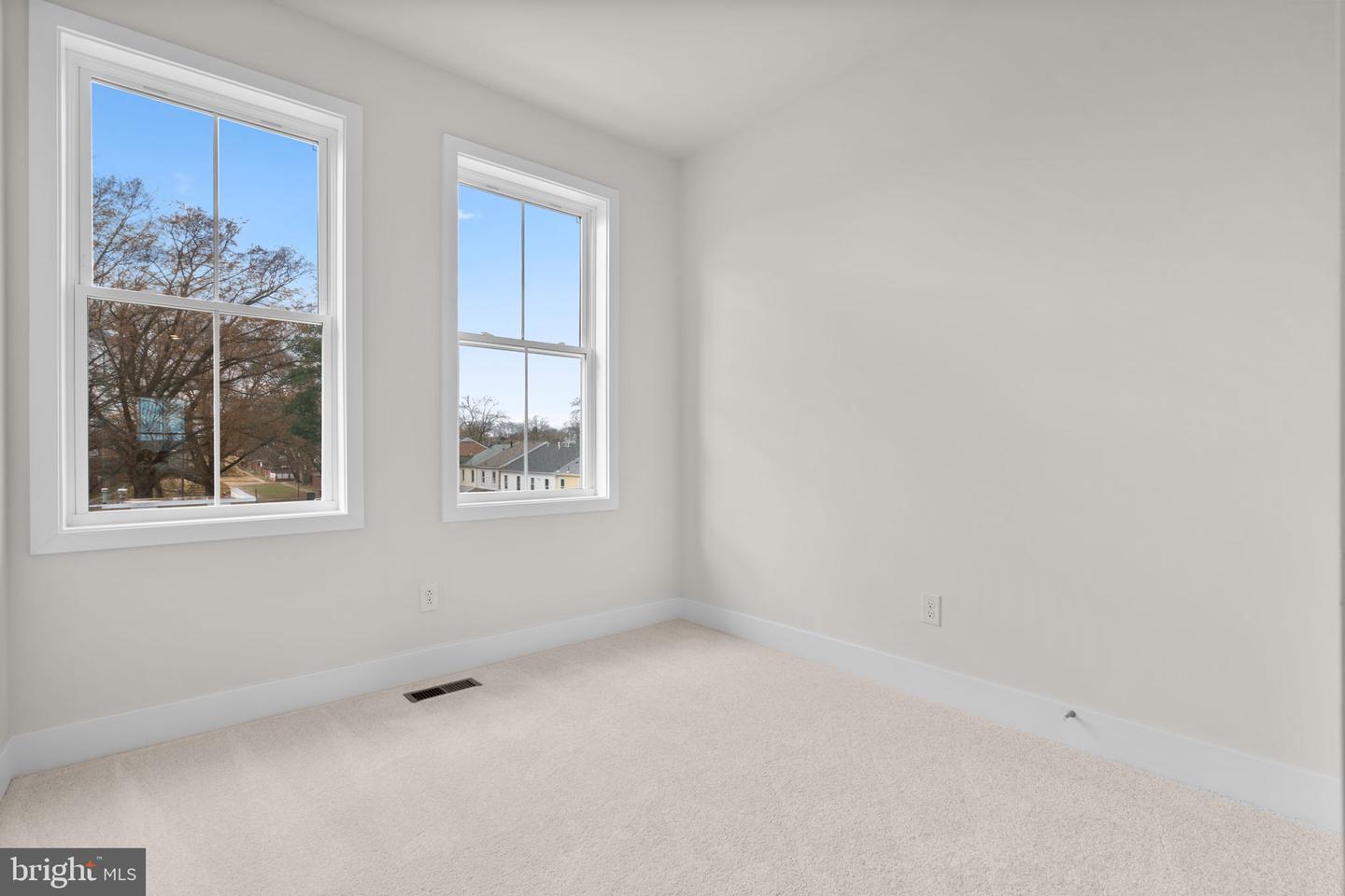 9719 GRANT AVE, MANASSAS, Virginia 20110, 3 Bedrooms Bedrooms, ,3 BathroomsBathrooms,Residential,For sale,9719 GRANT AVE,VAMN2010020 MLS # VAMN2010020