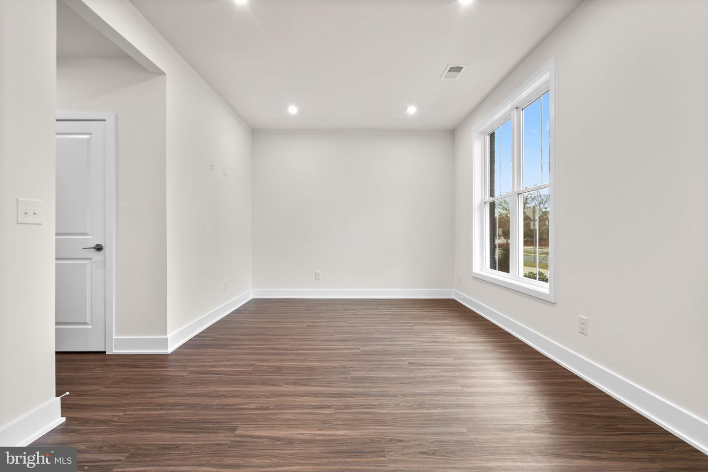 9719 GRANT AVE, MANASSAS, Virginia 20110, 3 Bedrooms Bedrooms, ,3 BathroomsBathrooms,Residential,For sale,9719 GRANT AVE,VAMN2010020 MLS # VAMN2010020