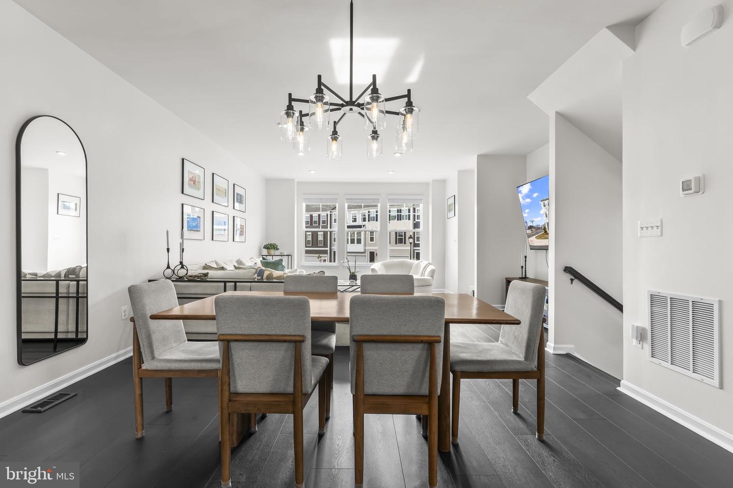 3992 SHIRE MEADOW LN, TRIANGLE, Virginia 22172, 3 Bedrooms Bedrooms, ,2 BathroomsBathrooms,Residential,For sale,3992 SHIRE MEADOW LN,VAPW2111262 MLS # VAPW2111262