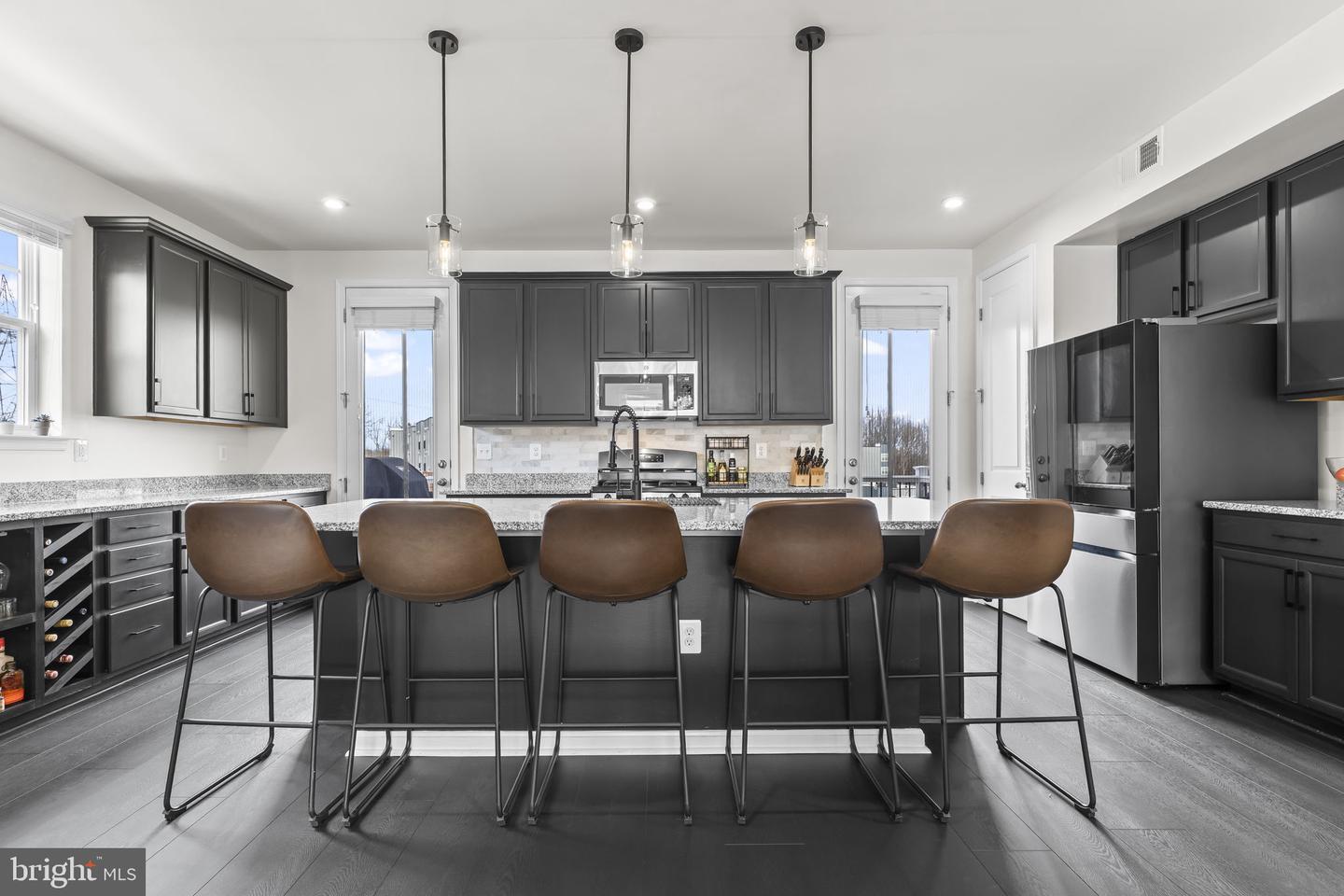 3992 SHIRE MEADOW LN, TRIANGLE, Virginia 22172, 3 Bedrooms Bedrooms, ,2 BathroomsBathrooms,Residential,For sale,3992 SHIRE MEADOW LN,VAPW2111262 MLS # VAPW2111262