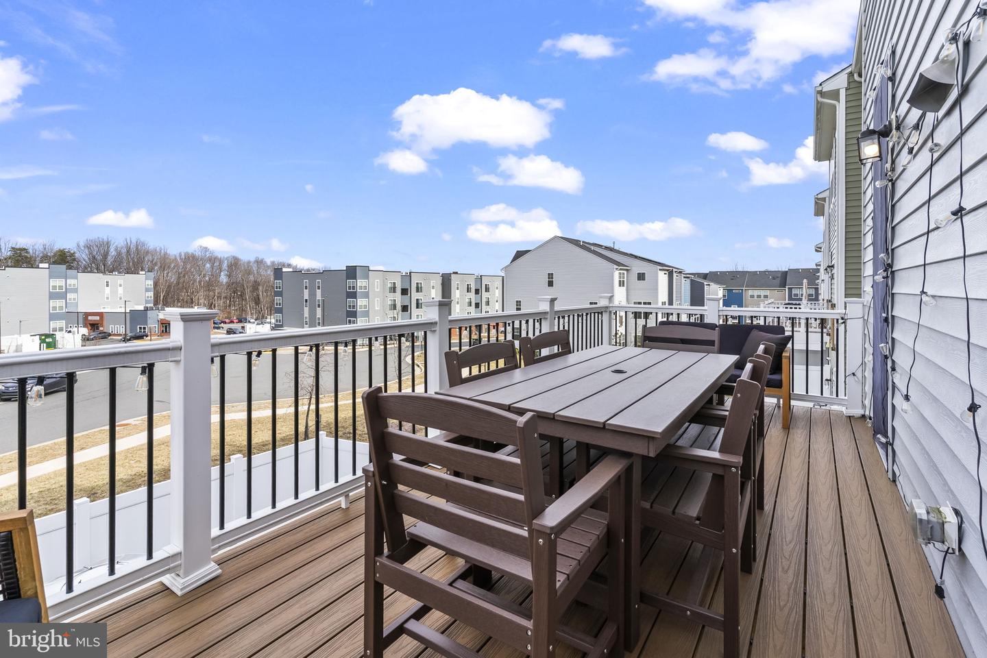 3992 SHIRE MEADOW LN, TRIANGLE, Virginia 22172, 3 Bedrooms Bedrooms, ,2 BathroomsBathrooms,Residential,For sale,3992 SHIRE MEADOW LN,VAPW2111262 MLS # VAPW2111262