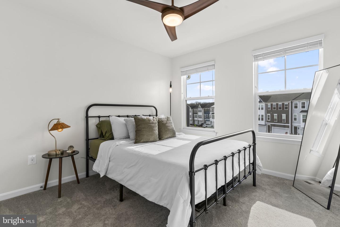 3992 SHIRE MEADOW LN, TRIANGLE, Virginia 22172, 3 Bedrooms Bedrooms, ,2 BathroomsBathrooms,Residential,For sale,3992 SHIRE MEADOW LN,VAPW2111262 MLS # VAPW2111262