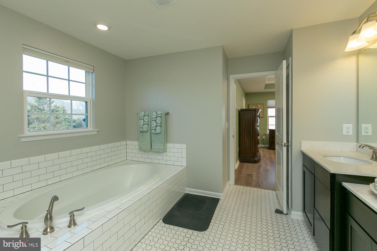 4612 GATES RD, WARRENTON, Virginia 20187, 5 Bedrooms Bedrooms, ,4 BathroomsBathrooms,Residential,For sale,4612 GATES RD,VAFQ2020294 MLS # VAFQ2020294