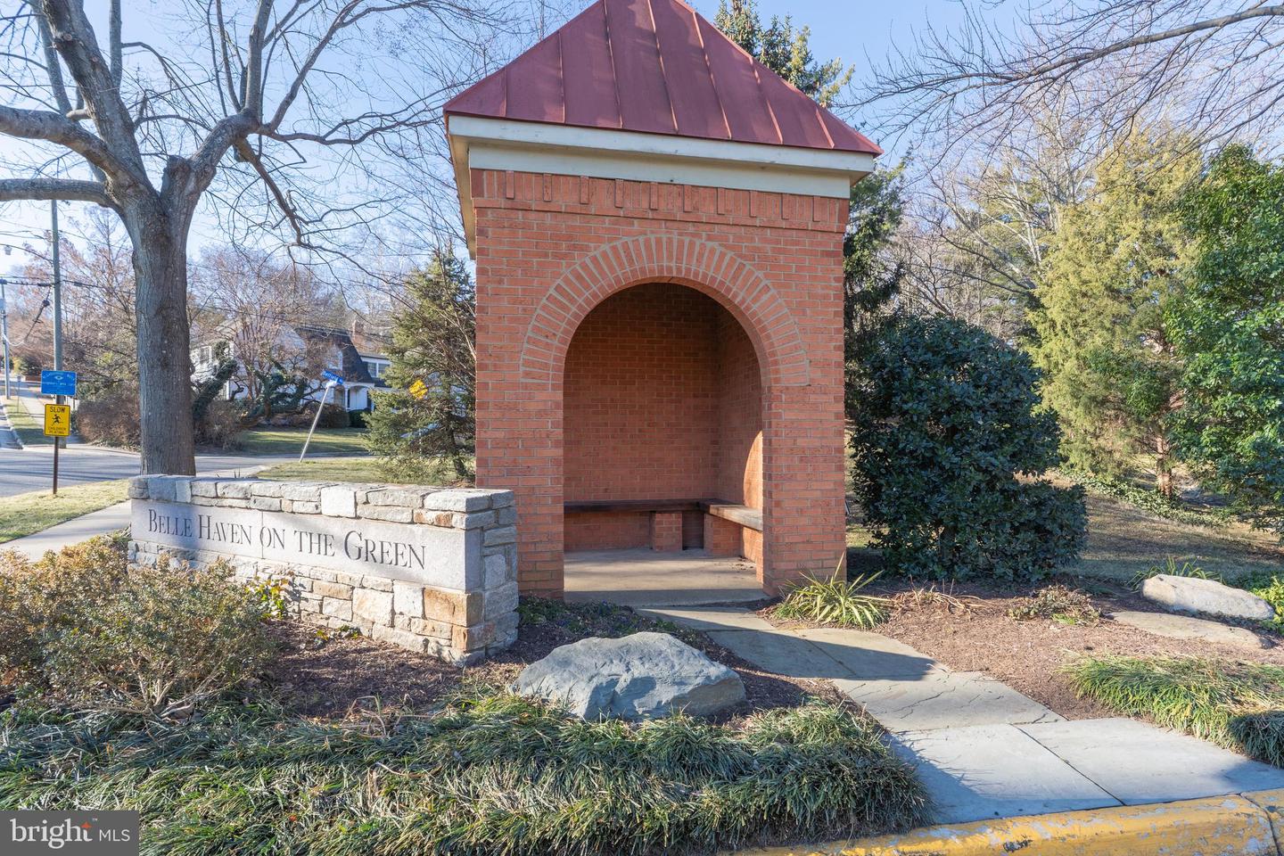 1828 DUFFIELD LN, ALEXANDRIA, Virginia 22307, 4 Bedrooms Bedrooms, ,3 BathroomsBathrooms,Residential,For sale,1828 DUFFIELD LN,VAFX2287576 MLS # VAFX2287576