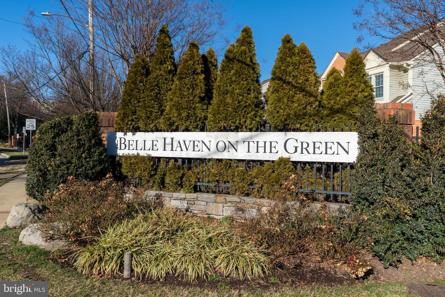 1828 DUFFIELD LN, ALEXANDRIA, Virginia 22307, 4 Bedrooms Bedrooms, ,3 BathroomsBathrooms,Residential,For sale,1828 DUFFIELD LN,VAFX2287576 MLS # VAFX2287576