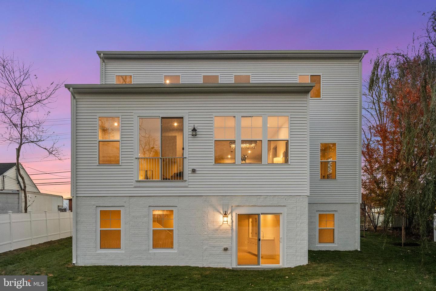 7505 MAGARITY RD, FALLS CHURCH, Virginia 22043, 6 Bedrooms Bedrooms, 15 Rooms Rooms,5 BathroomsBathrooms,Residential,For sale,7505 MAGARITY RD,VAFX2287598 MLS # VAFX2287598