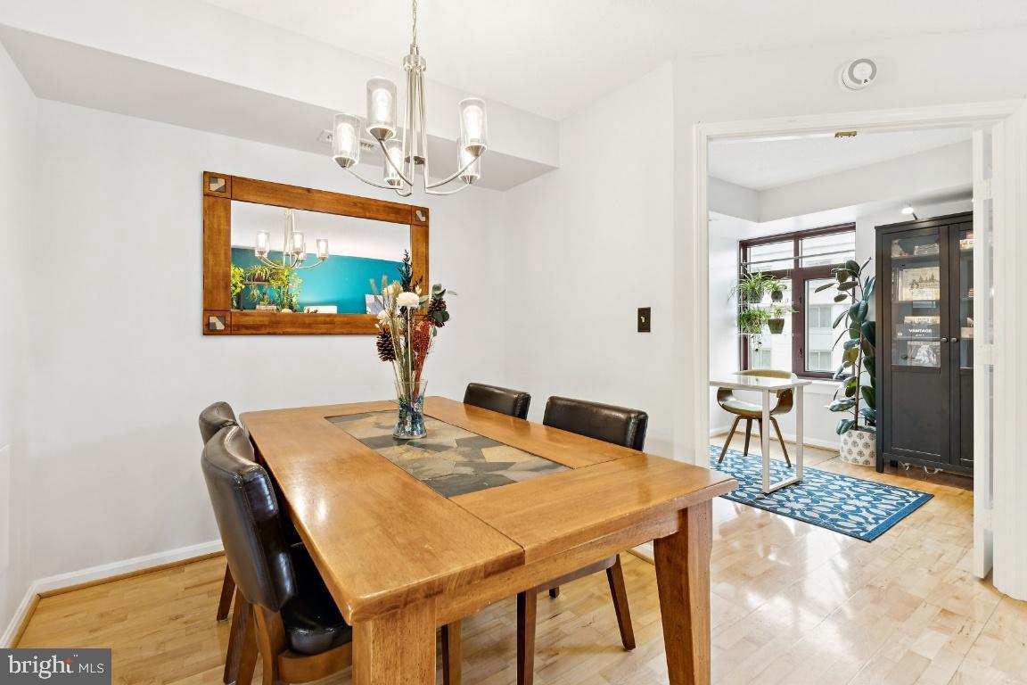 2400 CLARENDON BLVD #908, ARLINGTON, Virginia 22201, 1 Bedroom Bedrooms, 7 Rooms Rooms,1 BathroomBathrooms,Residential,For sale,2400 CLARENDON BLVD #908,VAAR2068172 MLS # VAAR2068172 2400 CLARENDON BLVD #908, ARLINGTON, Virginia 22201, 1 Bedroom Bedrooms, 7 Rooms Rooms,1 BathroomBathrooms,Residential,For sale,2400 CLARENDON BLVD #908,VAAR2068172 MLS # VAAR2068172