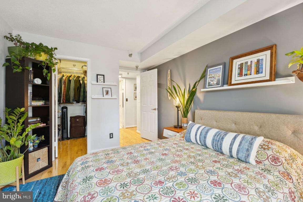 2400 CLARENDON BLVD #908, ARLINGTON, Virginia 22201, 1 Bedroom Bedrooms, 7 Rooms Rooms,1 BathroomBathrooms,Residential,For sale,2400 CLARENDON BLVD #908,VAAR2068172 MLS # VAAR2068172 2400 CLARENDON BLVD #908, ARLINGTON, Virginia 22201, 1 Bedroom Bedrooms, 7 Rooms Rooms,1 BathroomBathrooms,Residential,For sale,2400 CLARENDON BLVD #908,VAAR2068172 MLS # VAAR2068172