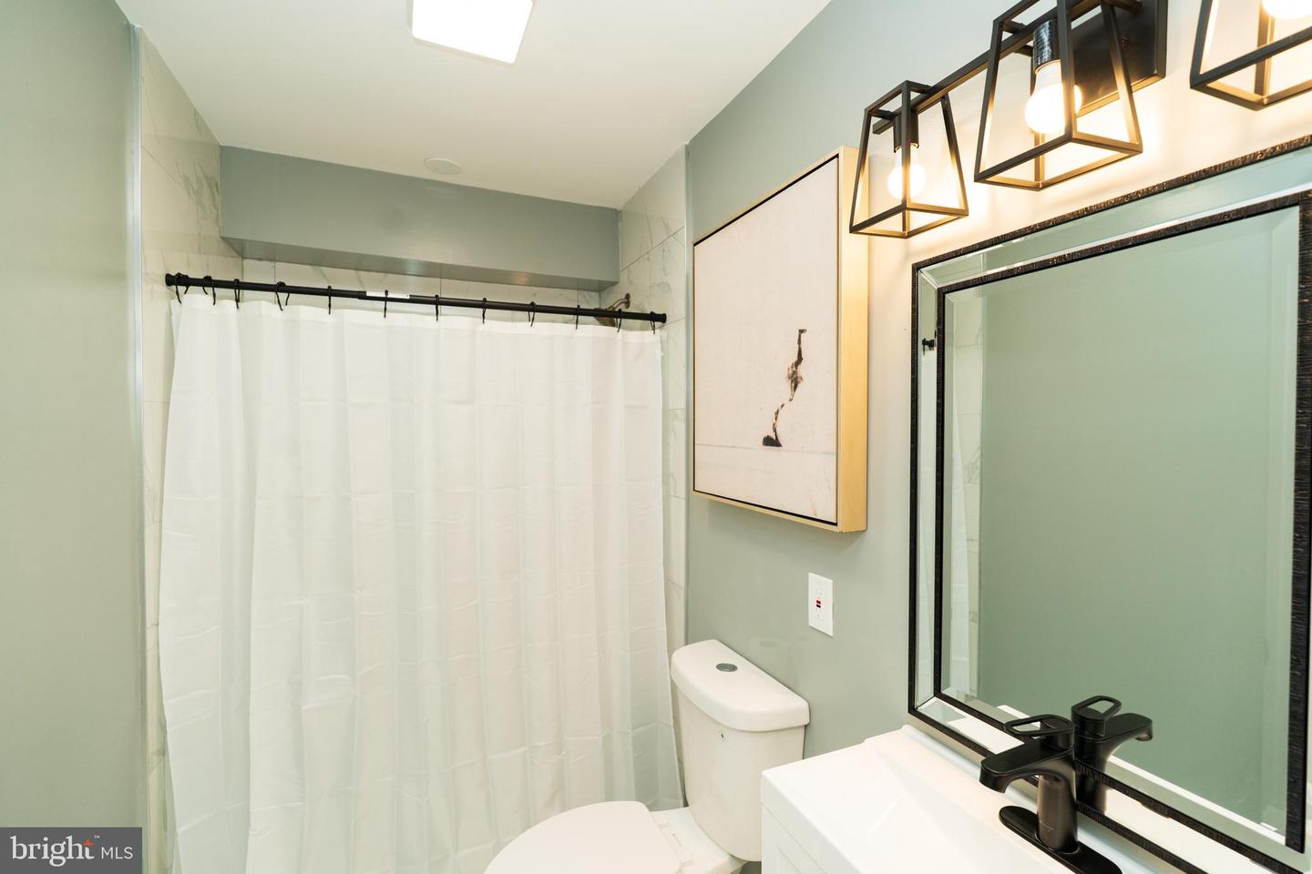 519 23RD PL NE, WASHINGTON, District Of Columbia 20002, 3 Bedrooms Bedrooms, 7 Rooms Rooms,3 BathroomsBathrooms,Residential,For sale,519 23RD PL NE,DCDC2243342 MLS # DCDC2243342 519 23RD PL NE, WASHINGTON, District Of Columbia 20002, 3 Bedrooms Bedrooms, 7 Rooms Rooms,3 BathroomsBathrooms,Residential,For sale,519 23RD PL NE,DCDC2243342 MLS # DCDC2243342